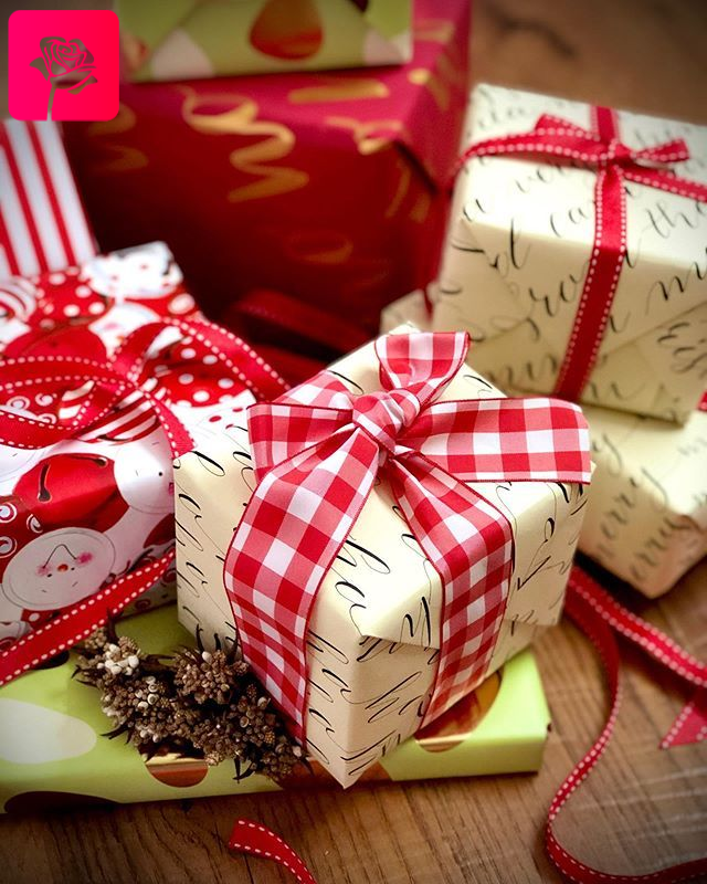 gift-giving-on-instagram
